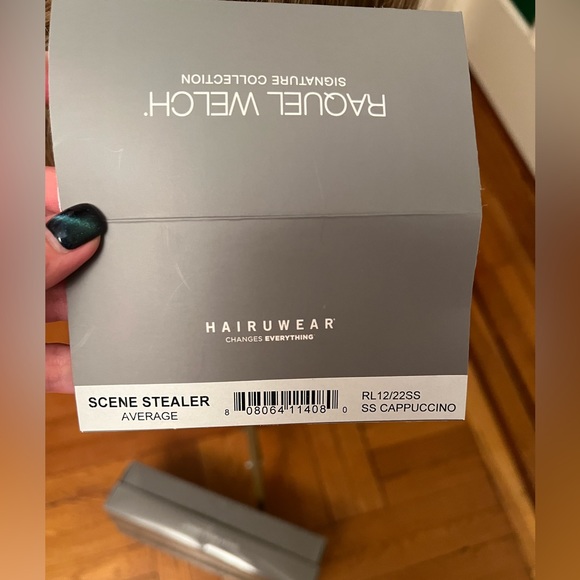 Raquel Welch Wigs - Scene Stealer in color shaded cappuccino - Picture 7 of 10